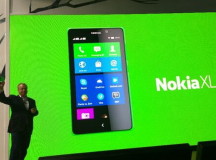 Во время презентации Nokia XL. Фото с сайта wmpoweruser.com