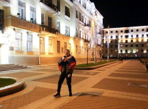 Провокатор Дмитрий Моисеенко на пл. Независимости. © Фото из Twitter